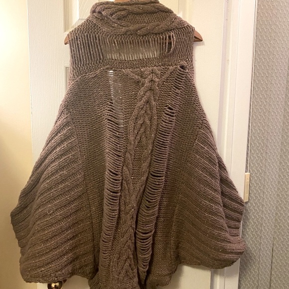 Elizabeth And James NWT $500 Cocoon Oatmeal Sweater/Cardigan - Picture 5 of 12